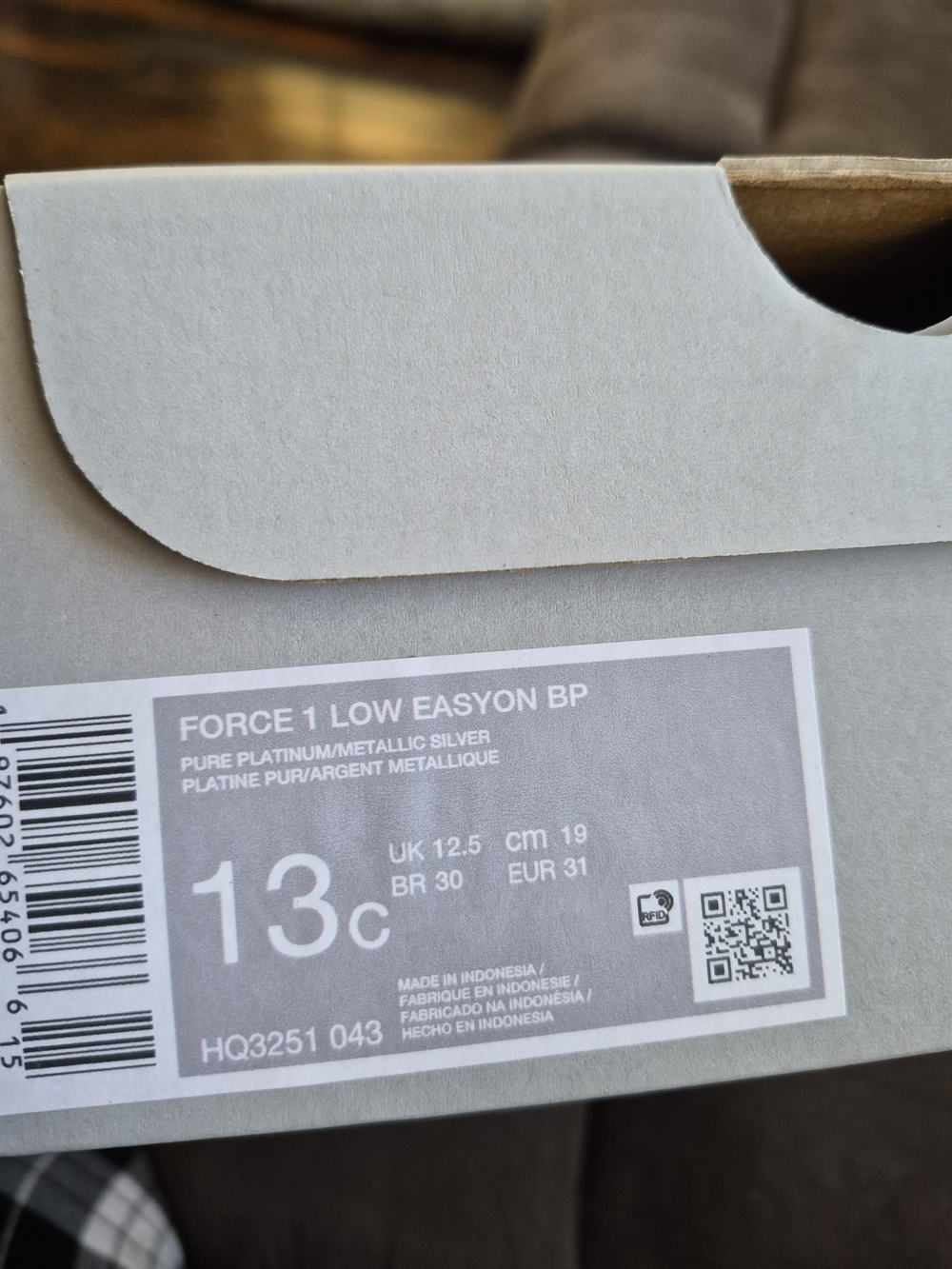 Nike Kids Light Gray and Navy Hook-and-Loop Sneakers - Picture 4 of 5